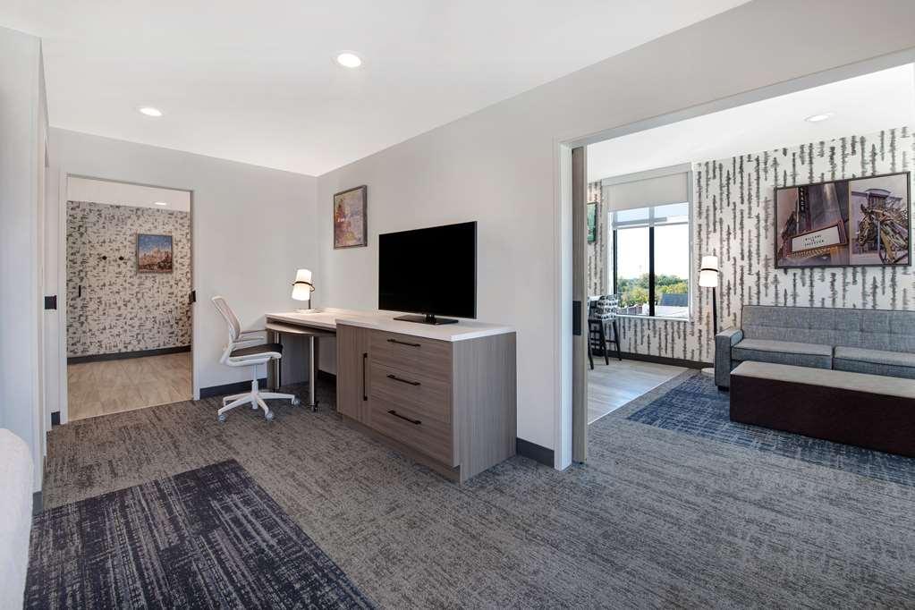 Home2 Suites By Hilton Anderson Downtown Habitación foto